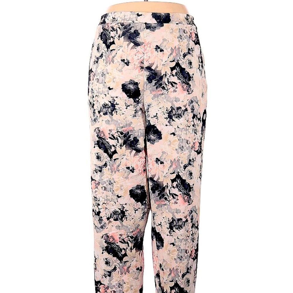 NWT paisley Boohoo plus pants